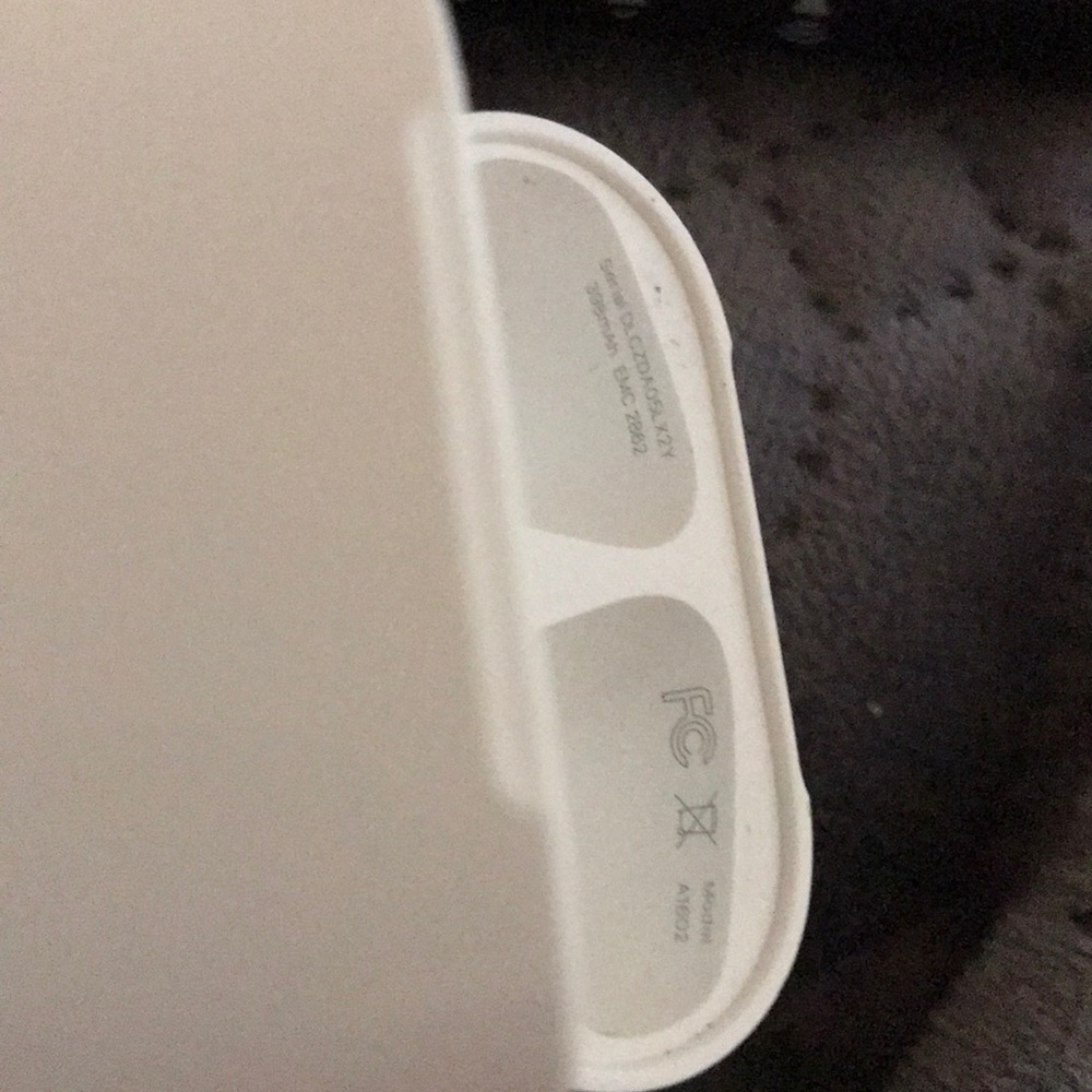 apple airpods